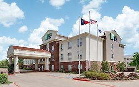 Holiday Inn Express Cleburne Texas